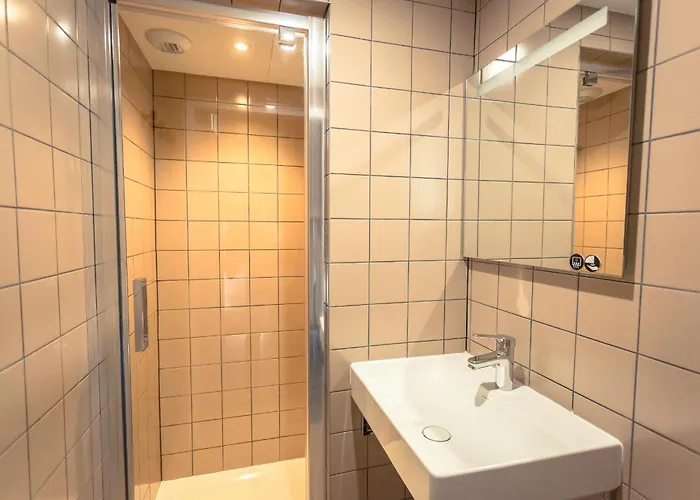 Jost Hostel Le Havre Centre Gare